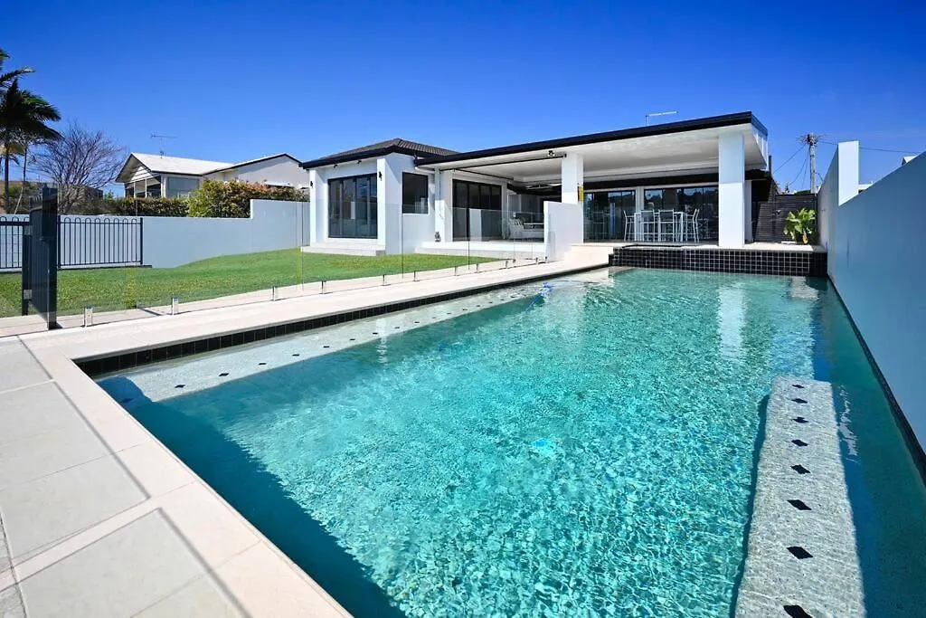 Mooloolaba Waterfront Luxury Villa