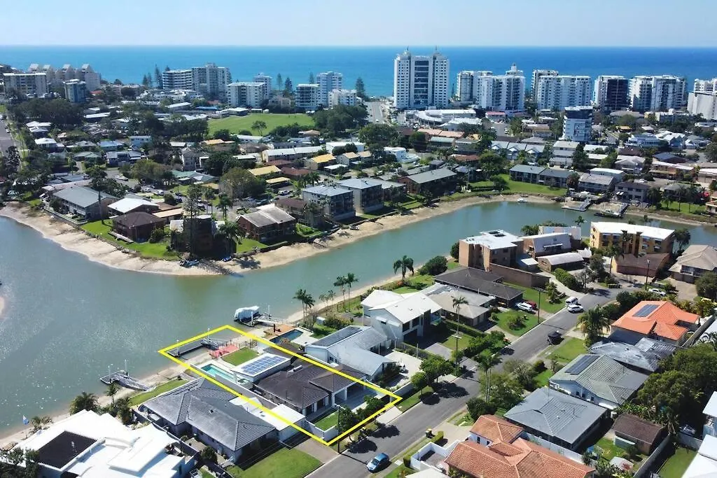 Mooloolaba Waterfront Luxury Villa